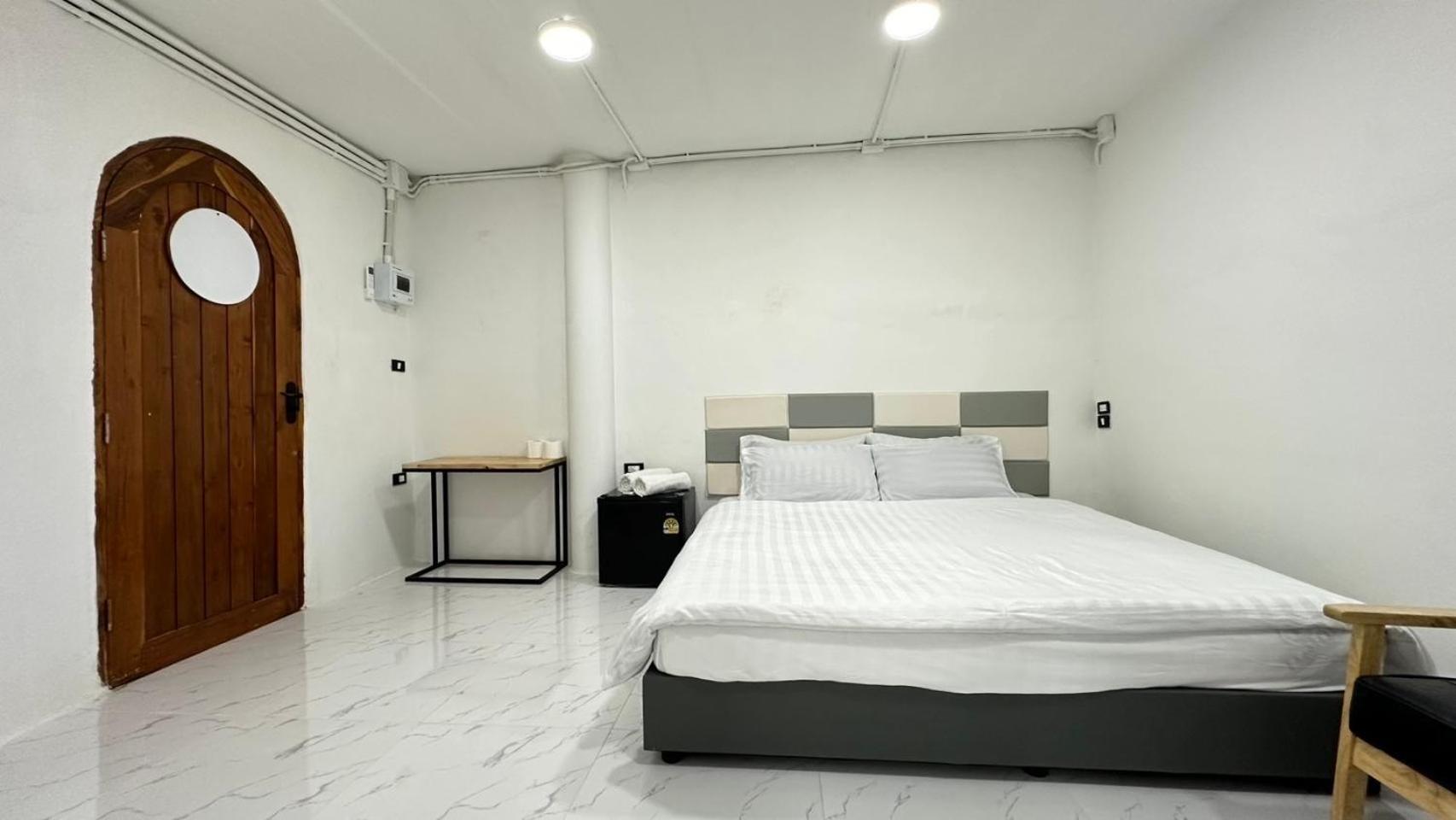 Appartamento Megun 10 L Bangkok Esterno foto
